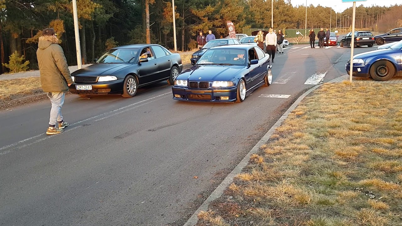 BMW E36 2.0 150KM vs Audi A4 B5 2.8 V6 174KM YouTube