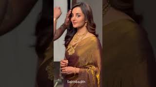 Manju Warrier Jewellery Shoot