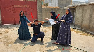 The second wife showed the DNA test results to the first wife, and the husband's reaction...