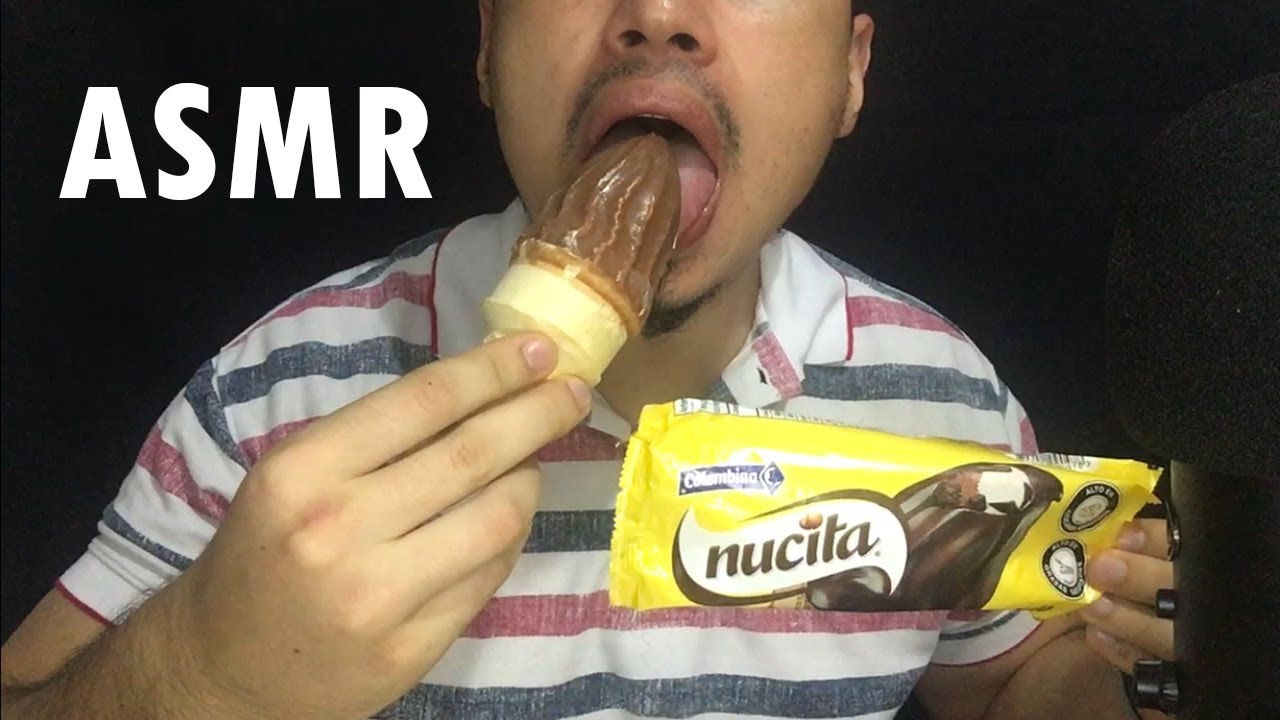 ASMR LAMIENDO HELADO DE NUCITA (Sonidos intensos) DIEGO COME