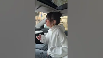 هاي اول مره بعمري اشوف انسان سالي العوضي 