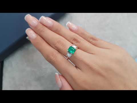 Vivid Green emerald 1.12 ct, Colombia Video  № 1