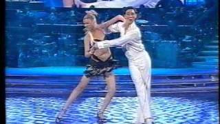 Cristina Chiabotto e Raimondo Todaro - Cha Cha Cha (06.01.06)