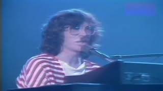 Vignette de la vidéo "Seru Giran - Salir De La Melancolia (En Vivo en ATC - 1982) - (HD)"