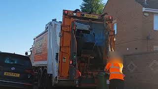 Dennis Elite 6 Olympus Bin Lorry On Garden Waste, JXV