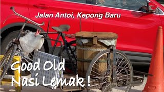 Kepong Baru’s Hot Attraction: Good Old Nasi Lemak!
