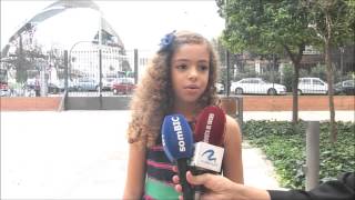 Entrevista a niña Alejandra Espinosa Torao candidata a Fallera Mayor Infantil de Valencia 2015.