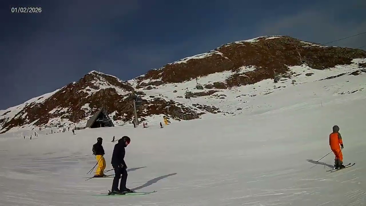 Skiing Arosa Lenzerheide blue piste 5, red pistes 6 and 6a