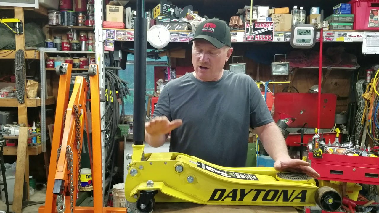 Review of the Harbor Freight 3 ton Daytona floor jack YouTube