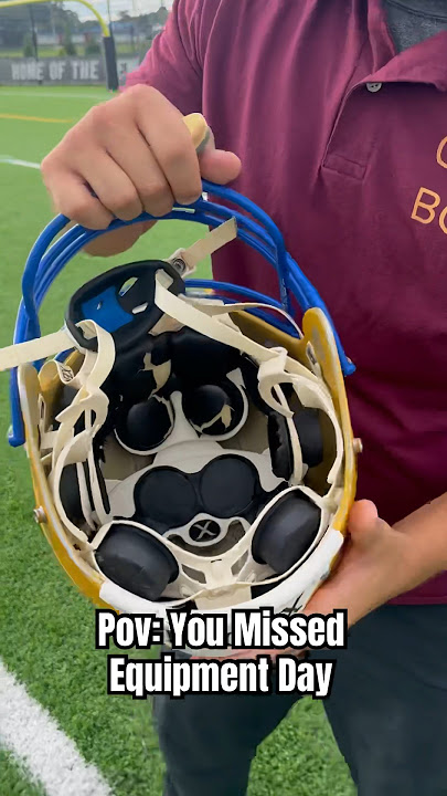 Would wear this bucket?😭 #football #highshcoolfootball #nfl #footballhelmet #collegefootball