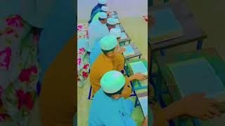 Woh Mera Nabi Hai)Naat Shareef #shortvideo #shortsfeed #trending #islamicstatus #best #voice #love ❤