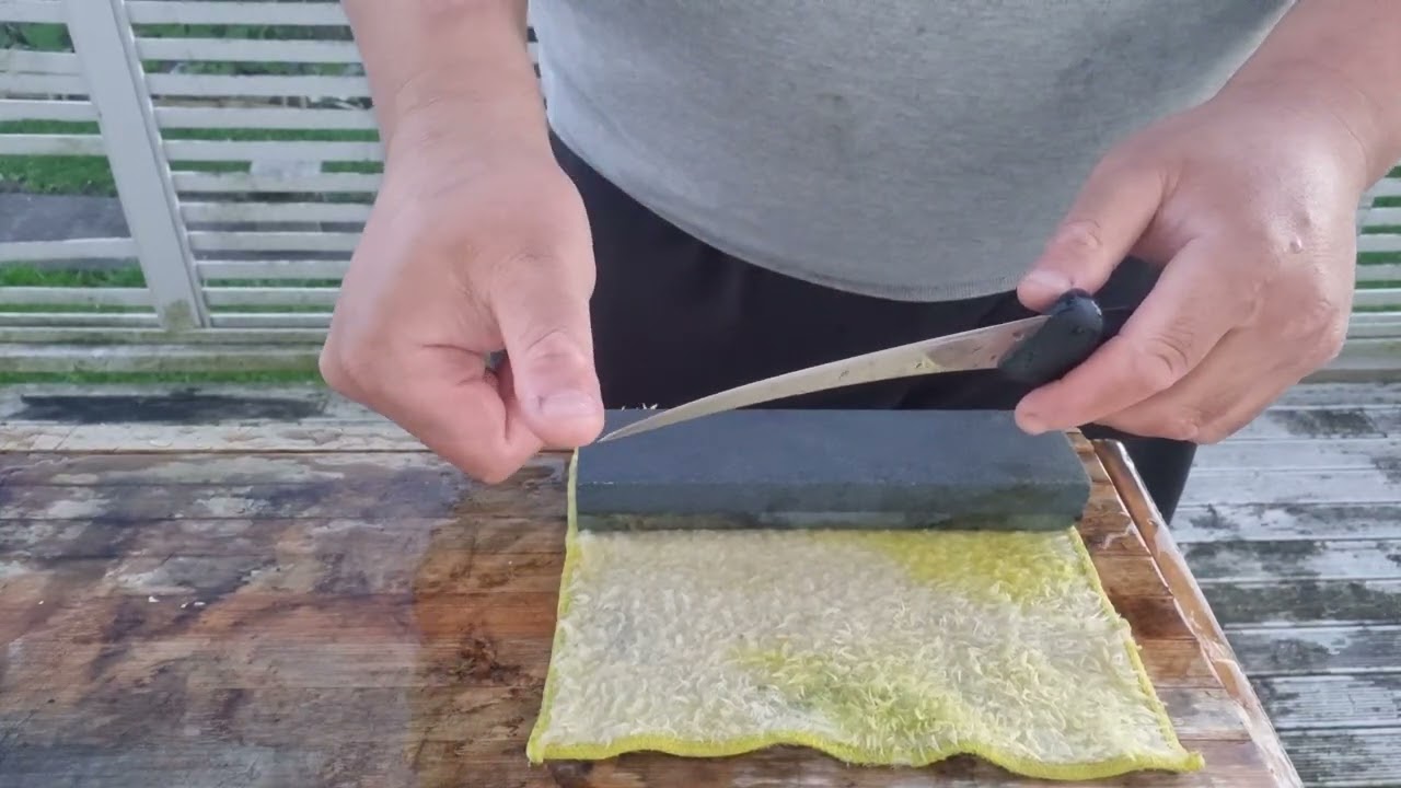 Как заточить и заточить нож для разделки мяса.