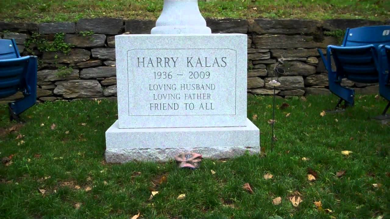 Harry Kalas's grave site 