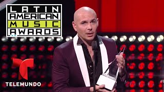 Pitbull recibe el premio Trascendencia Musical en los Latin AMAs 2017 | LAMAS | Entretenimiento