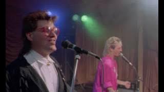 Rita Sue and Bob Too having a gang bang HD