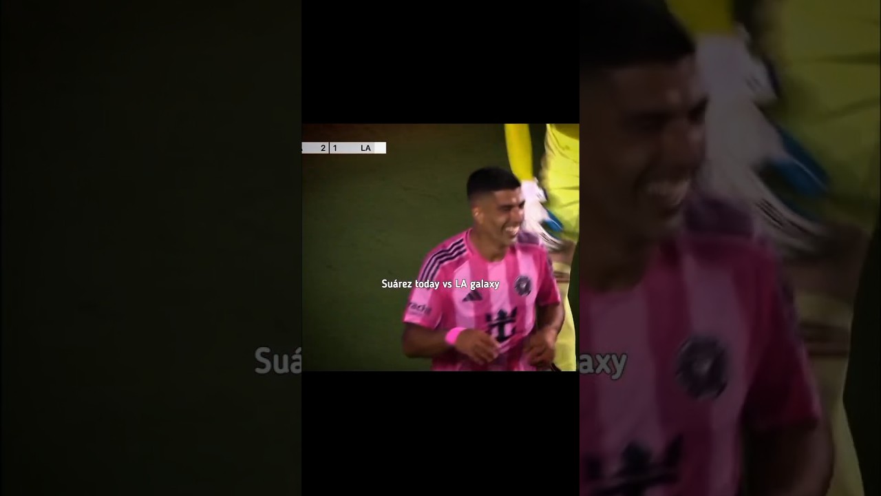 Back heel assist by Suarez💀 