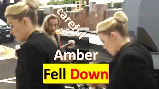 Amber Heard Embarrassing moment | Fan's Reaction to Johnny Depp's Car | Arriving at the Court