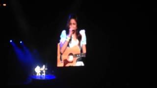 Tini Qui Pleure Violetta Live Nice