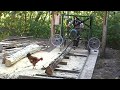 Milling hardwood beams // Akác gerendák