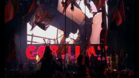 Gorillaz perform Stylo at Glastonbury 2010