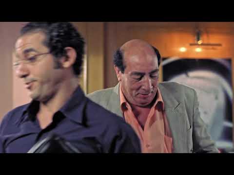 انت معايا ولا معاه وانت بتحاول تحل مشكلة وتدخل في الوقت الغلط جعلتنى مجرما