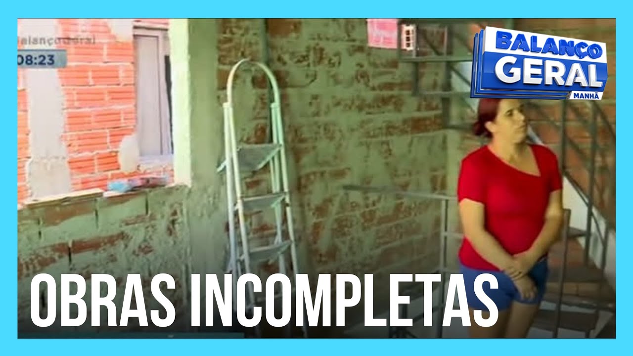 Moradores reclamam de obras inacabadas da CDHU em SP