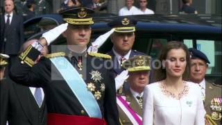 SPAIN:NEW KING AND HIS FAMILY ARRIVE AT PARLIAMENT