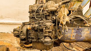KOMATSU Excavator Badly Damaged Restoration Project // Repair And Restore ISUZU 3KR2 Engine - P2