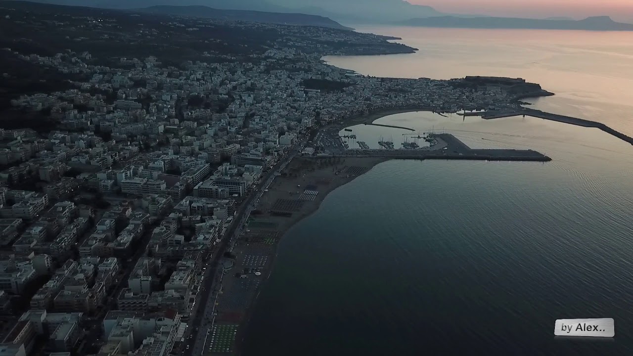Greece/ Crete : Rethymnon from above - the beautiful beach 