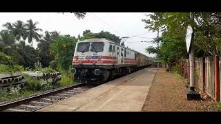 GZB_P5  WAP5 POWERED 22613 RAMESWARAM TO AYODHYA CANT SARATHA SETHU WKL SUPERFAST SKIP VALLAMPADUGAI