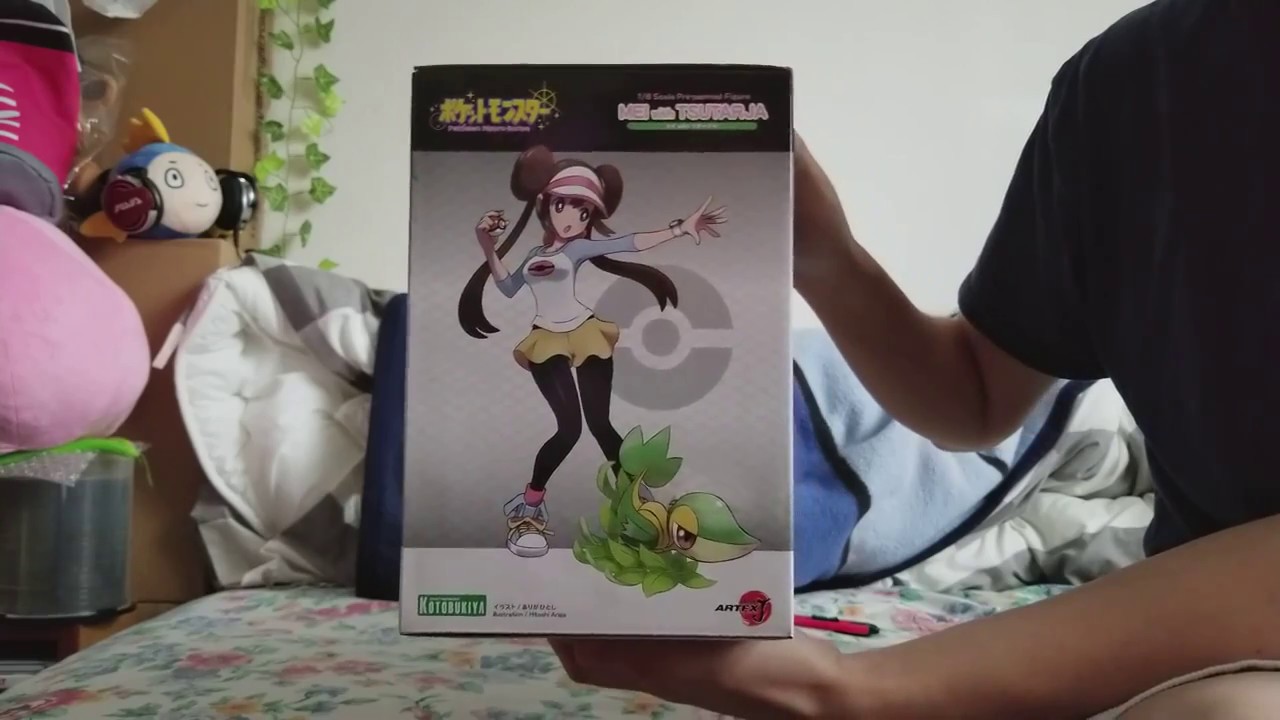 rosa pokemon figure