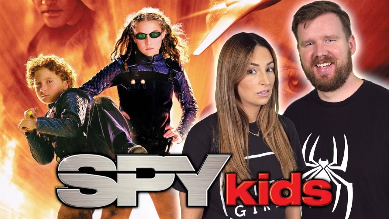 My wife watches SPY KIDS for the FIRST Time || Movie REACTION