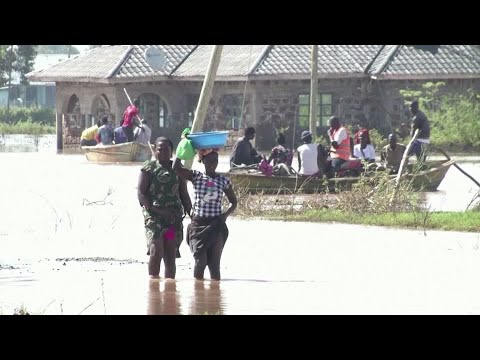 Kenya suffers devastating floods