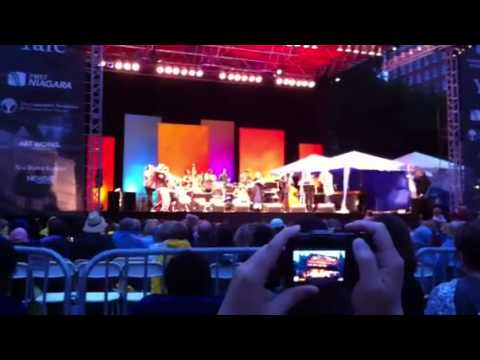 Yo-Yo Ma performs on New Haven Green with Silk Road Ensemble