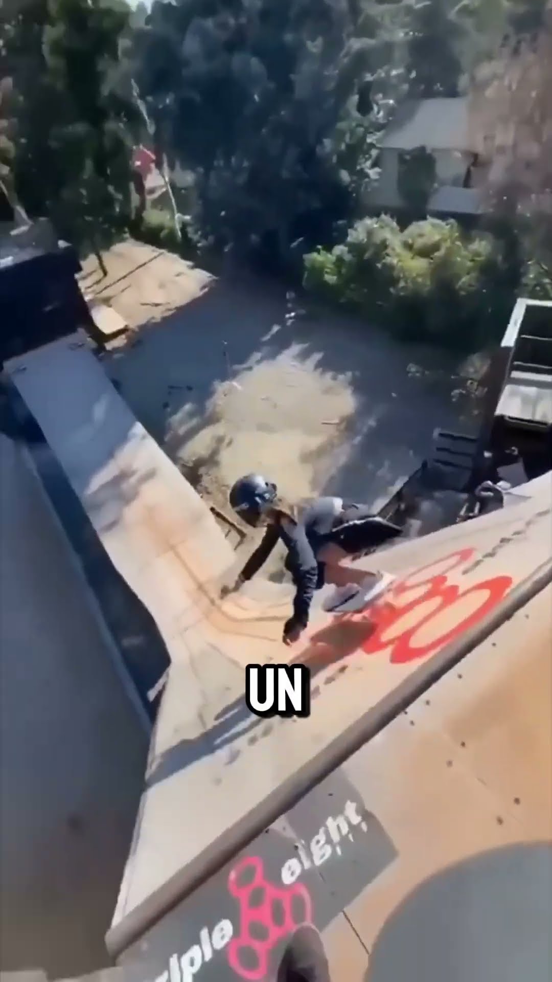 Aprendiendo a ANDAR en SKATE ??