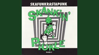 Watch Skankin Pickle Hulk Hogan video