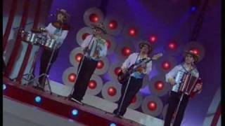 Video thumbnail of "cuarteto imperial  la secretaria"