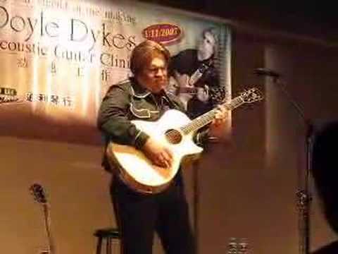 Doyle Dykes - White Rose For Heidi