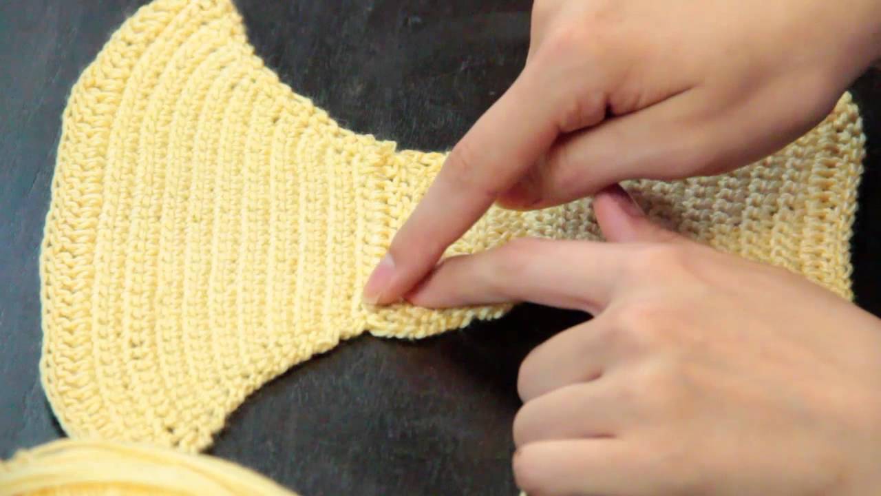 How to Crochet Undies : Crochet Lessons 