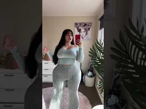 ameliasocurvy onlyfans twerk