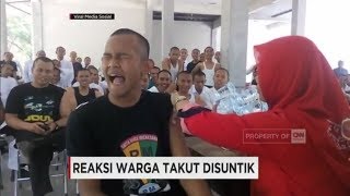 Kocak! Reaksi Warga Takut Disuntik