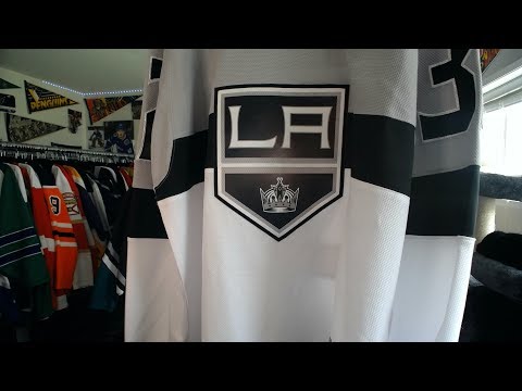 The Jersey History of the Los Angeles Kings 