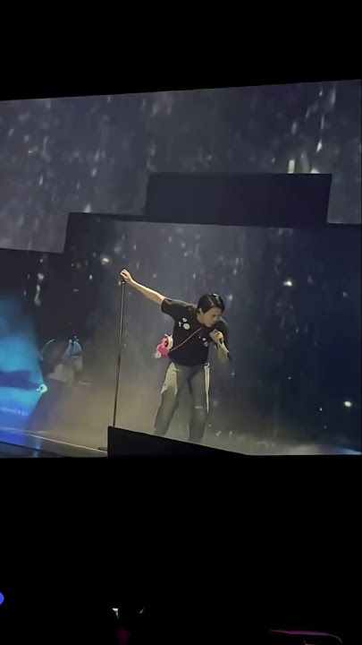 epiphany_Jin hits different 💜🤗 #jin #runseokjin_eptour #bts #army #trending #viral #fypシ゚viral #fyp