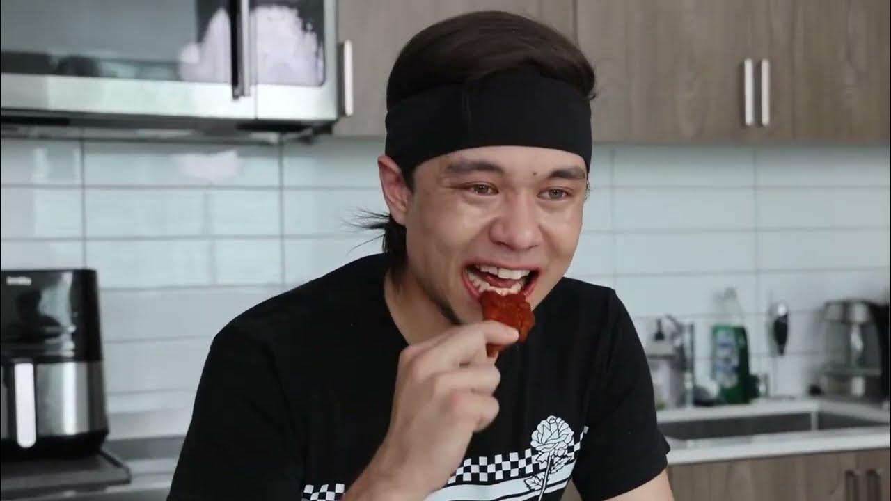 Я СЪЕЛ САМЫЙ ОСТРЫЙ НАГГЕТС в МИРЕ! - YouTube