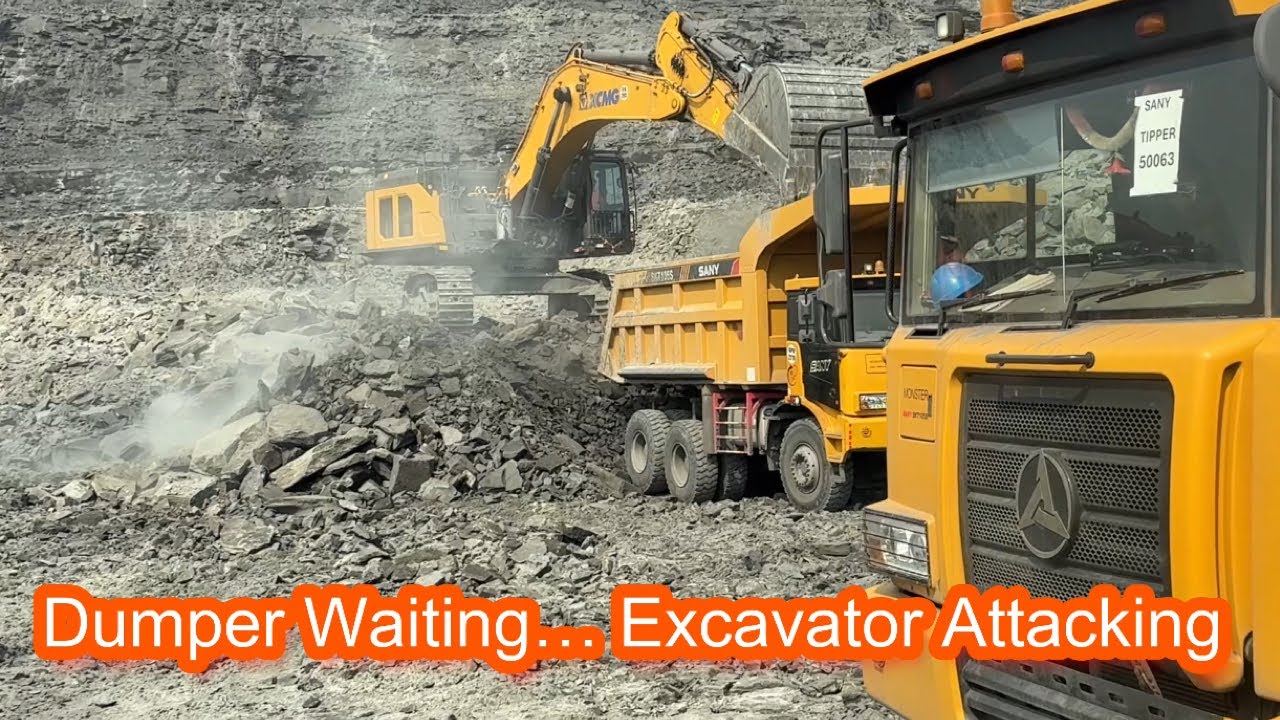 Dumper Waiting… Excavator Attacking  | डम्पर इंतज़ार में… एक्सकेवेटर अटैक मोड में