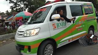 Sholawat sambil Konvoi ambulance