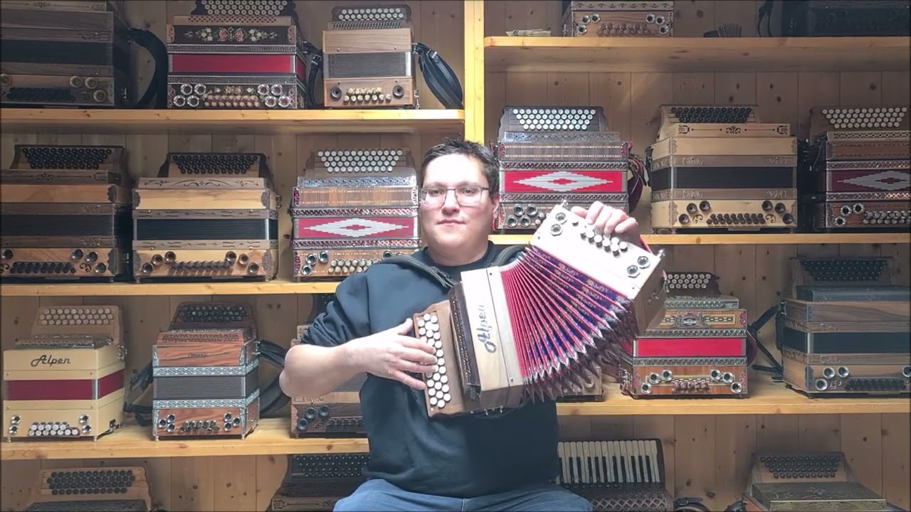 Alpen Harmonika Modell Mini Nussbaum G C F