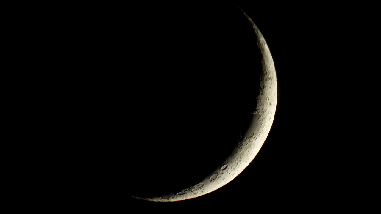 Twelve moons. Обои на рабочий стол 1920х1080 Минимализм Эстетика Луна полумесяц. Waxing Crescent on 24 February 2008. Night with Waxing Crescent Moon for app.