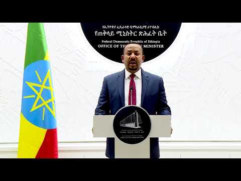 ቪዲዮ: “ይህ በሁሉም ረገድ ፈተና ነው”-ሶኮሎቭስኪ በመጀመሪያ ከሱርኮቫ ጋር ስለ መቋረጥ ወሬ ምላሽ ሰጠ