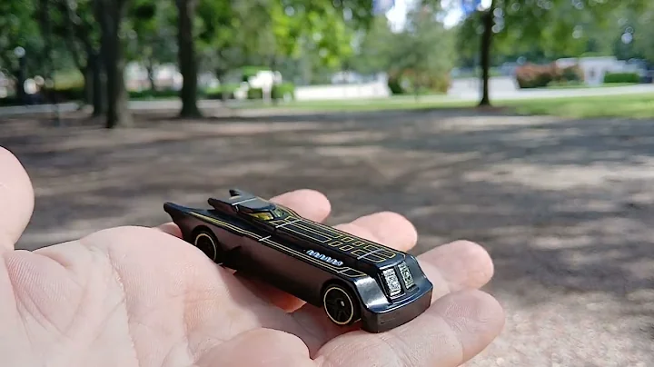 Batmobile  - Hot Wheels Animated Series Batmobile w/Yellow Pinstripe